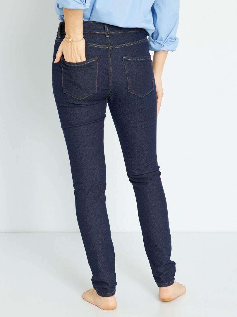 Calça jeans skinny / corte bem justo - AZUL