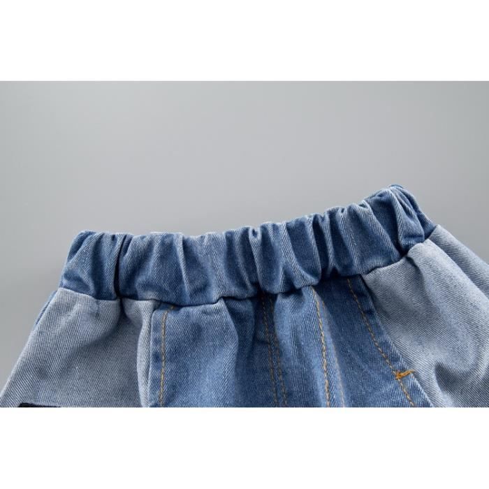 Conjunto de ropa de verano de algodón para niño: camisa de manga corta y pantalones vaqueros, color blanco.