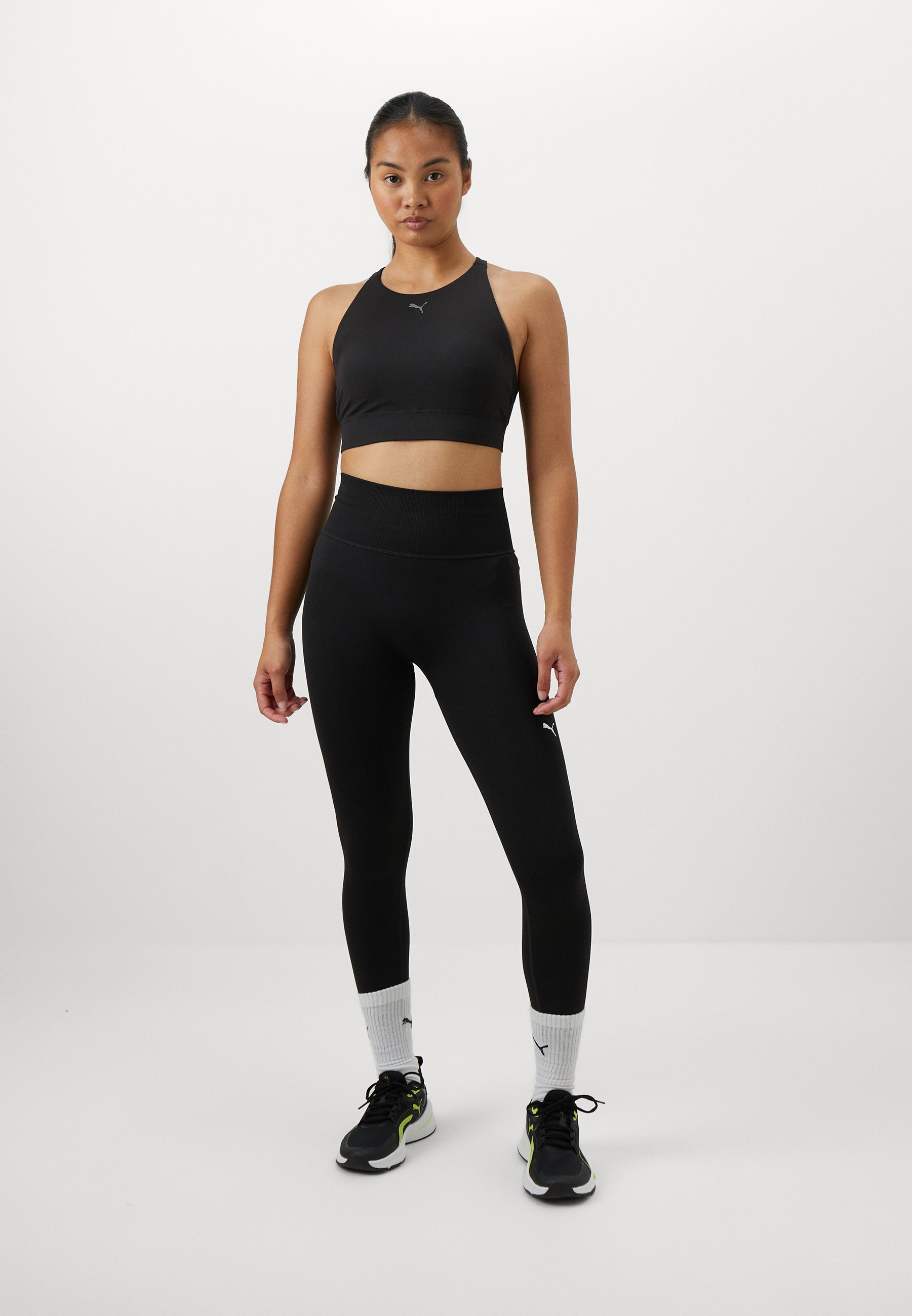Puma SHAPELUXE HIGH NECK BRA MID - Sportbeha met gemiddelde ondersteuning - zwart
