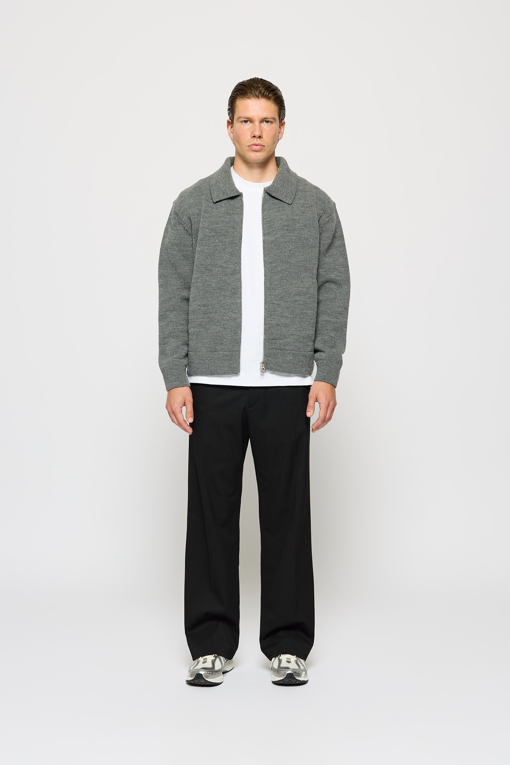 EIGHTYFIVE ROZKLOSZOWANE, DOPASOWANE UNISEX - Spodnie - czarny meteoryt