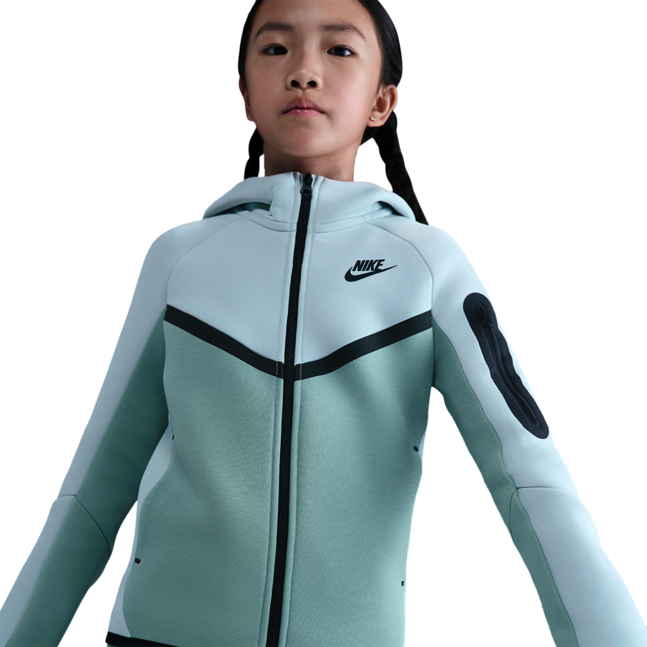Nike Tech -väriblokki