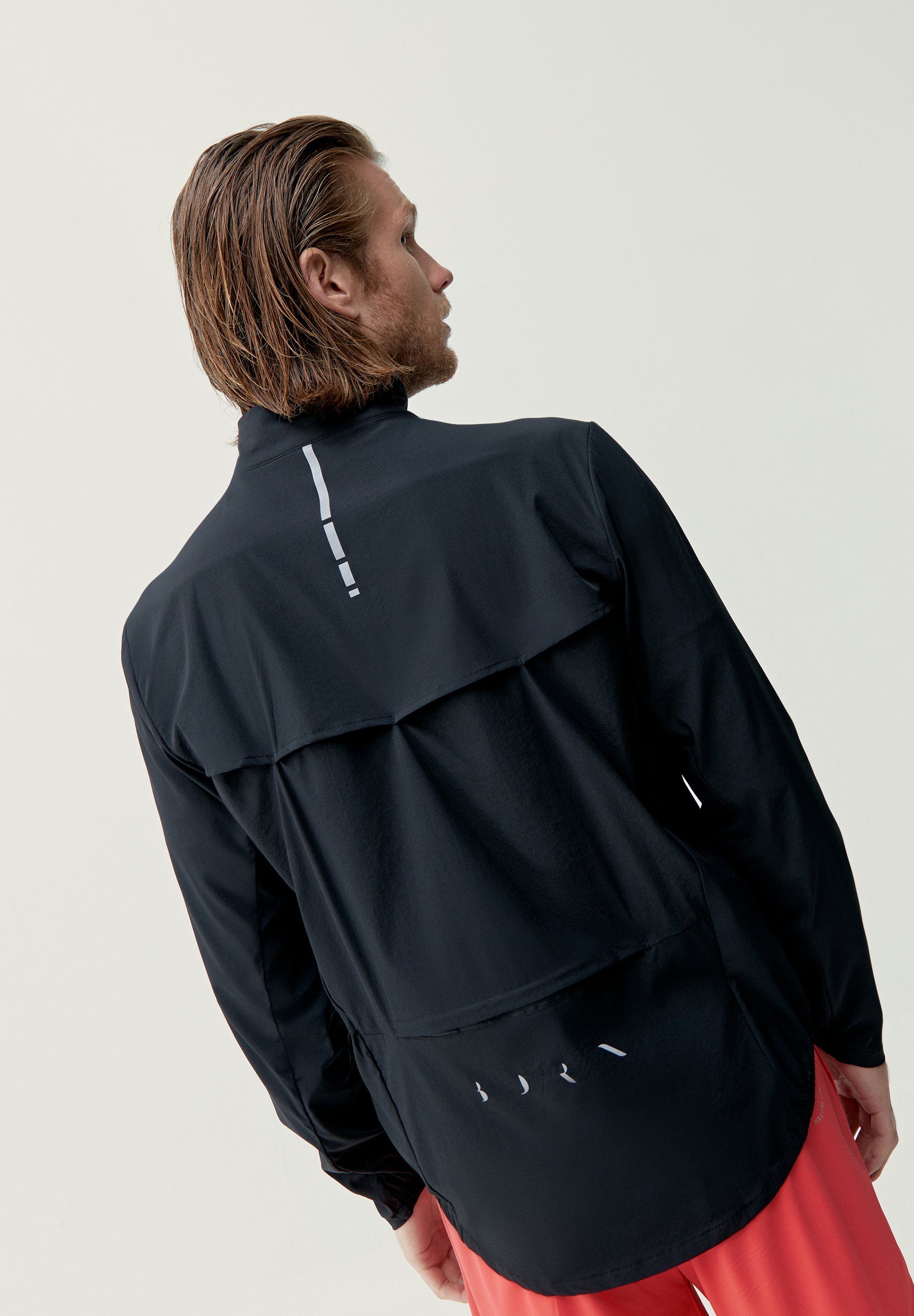 Born Living Yoga NYASA - Windbreaker - zwart