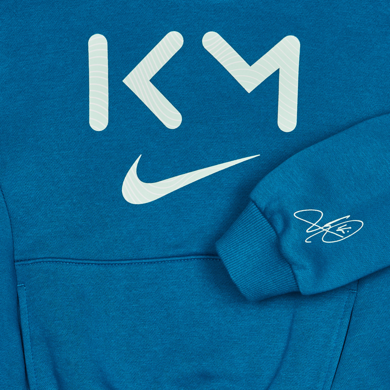 Nike Mbappé