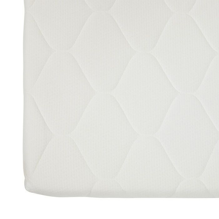 Cubrecolchón de espuma de 140x200cm, color blanco.