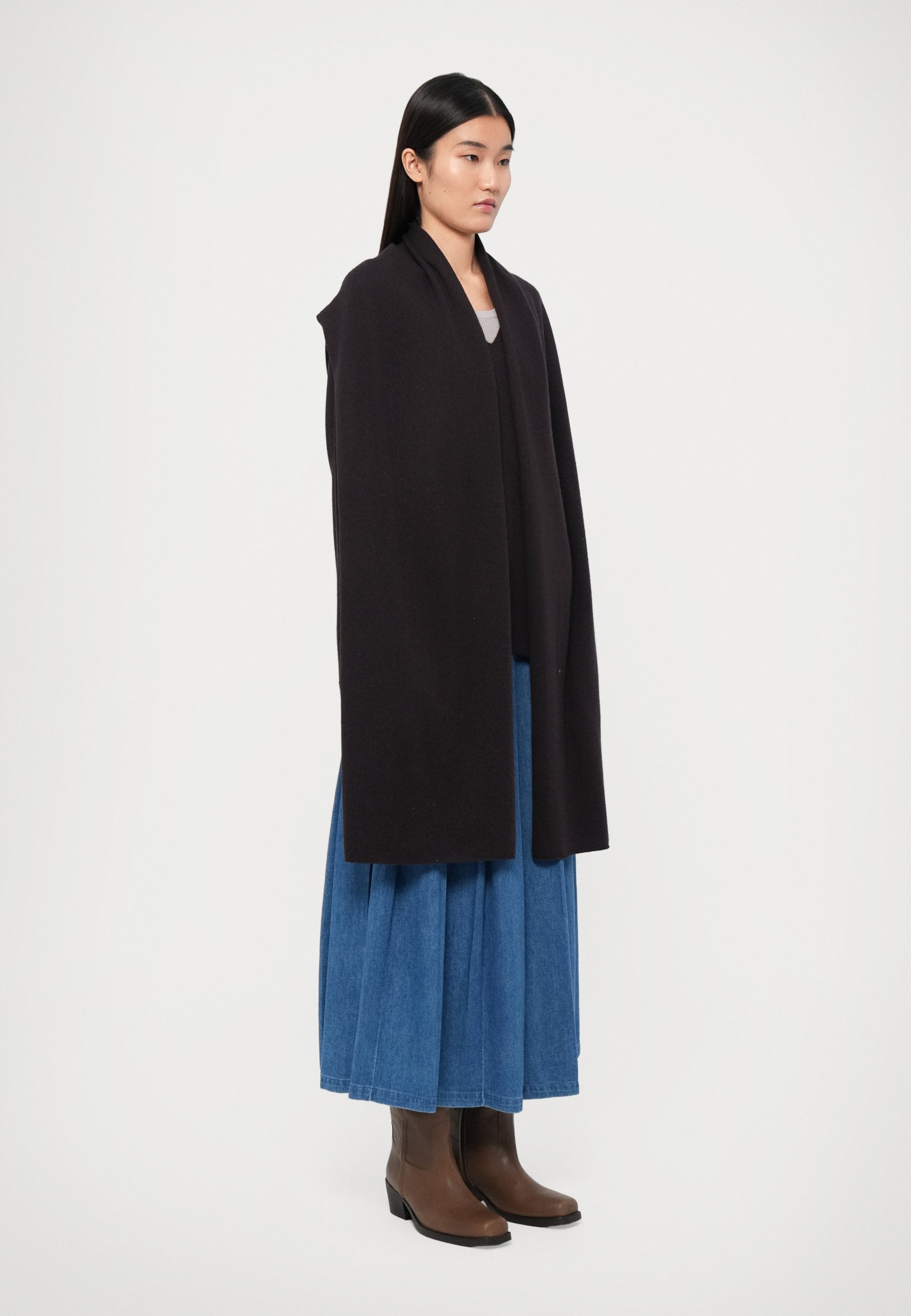 Rodebjer PHLOX - Sweter - tort czekoladowy