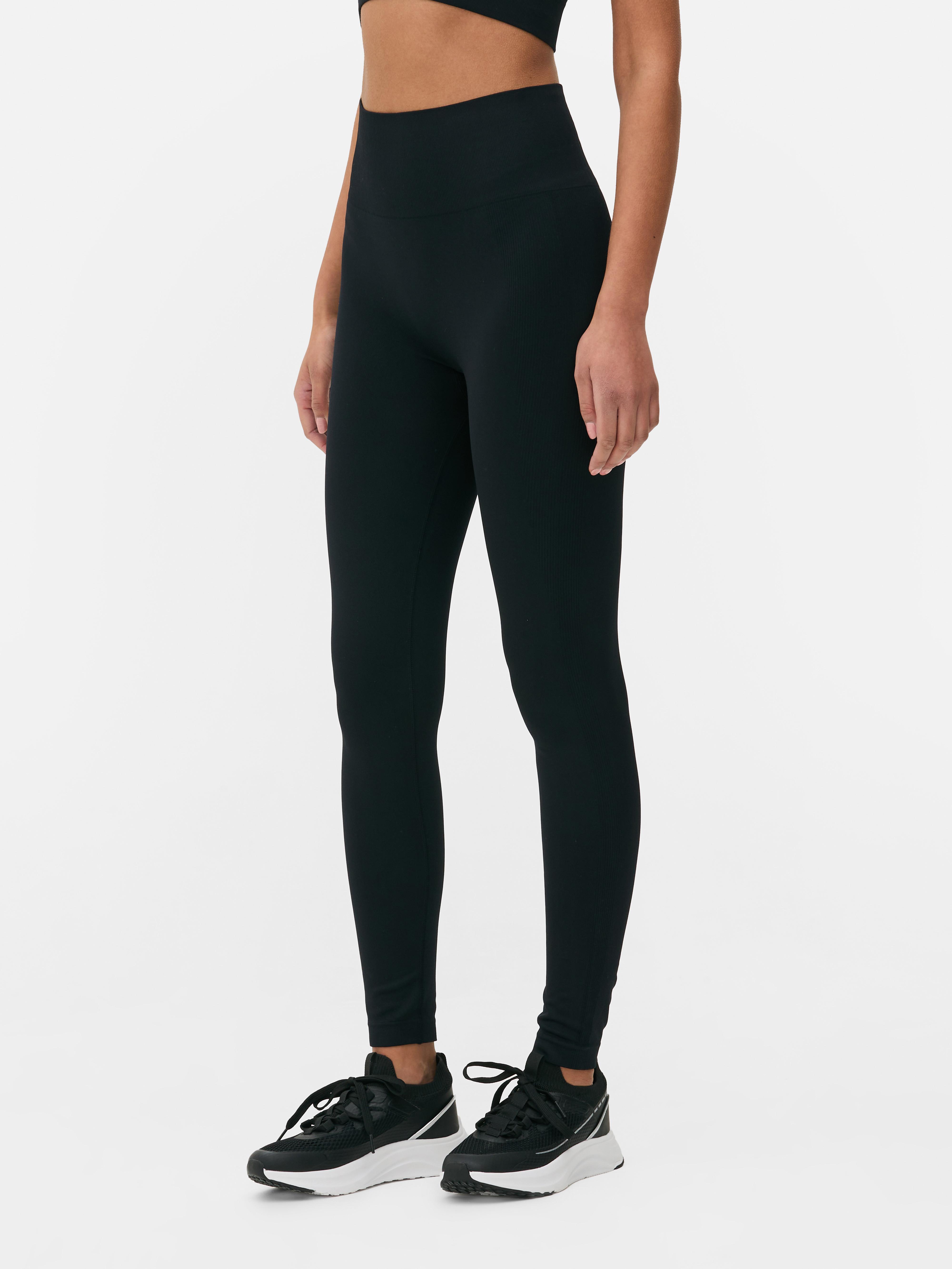 Varrás nélküli sportleggings Ezzel a sportleggings-szel minden edzésed zökkenőmentes lesz.