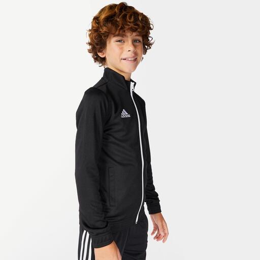  adidas bejárat 22