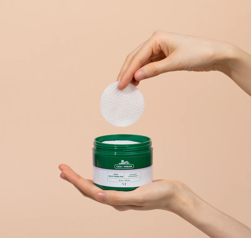 VT Cosmetics Cica Mild Toner Pad šveičiamosios veido pagalvėlės su raminamuoju poveikiu