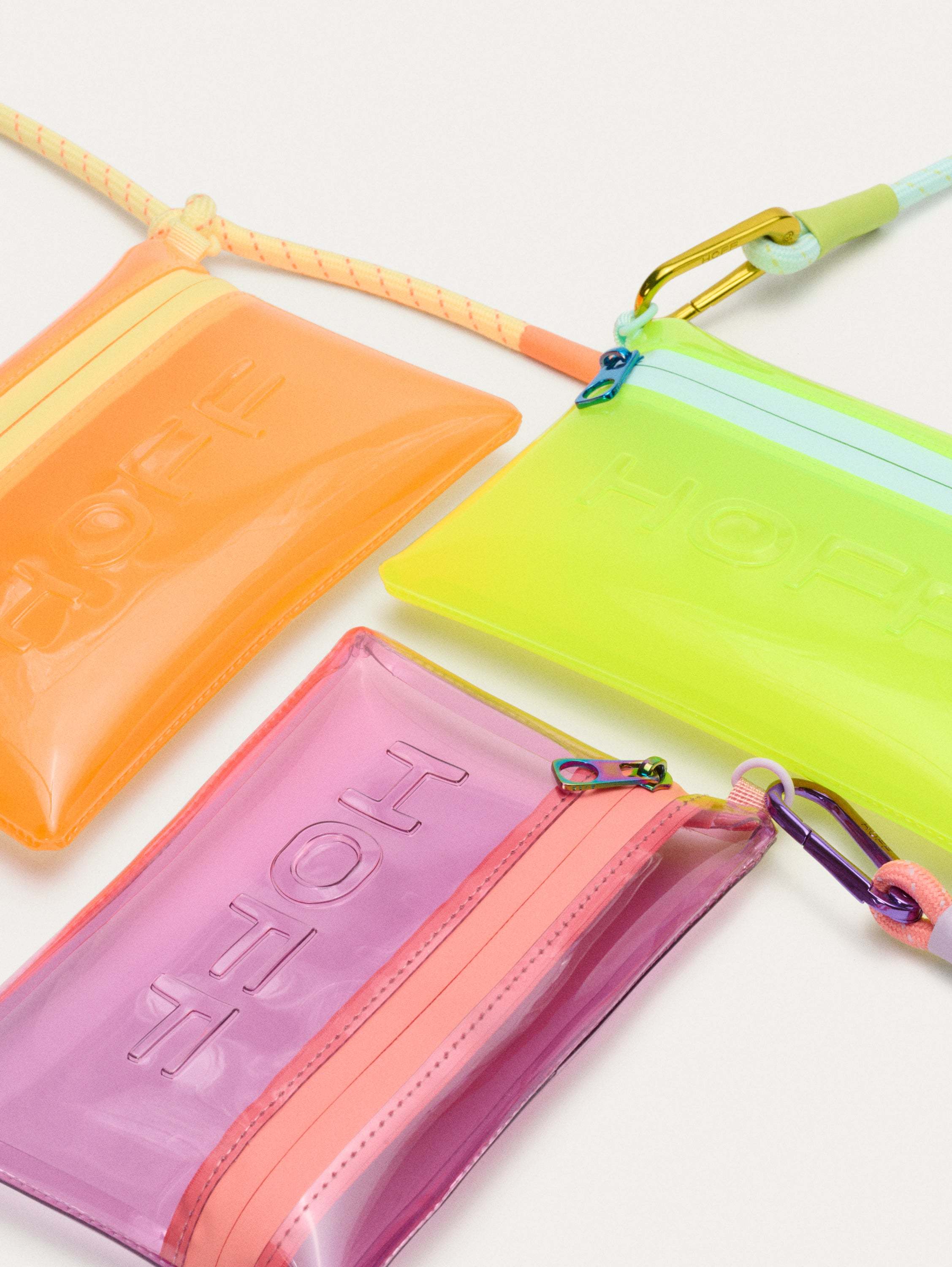 MINI BOLSO VINILO CRYSTAL AMARILLO