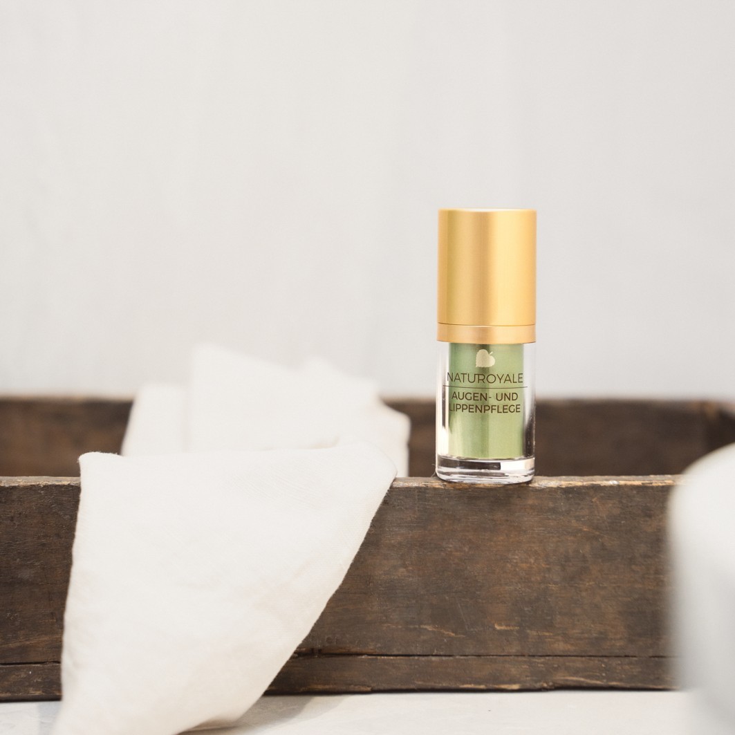 ANNEMARIE BÖRLIND Očný krém NATUROYALE Krém na oči a pery - 15 ml