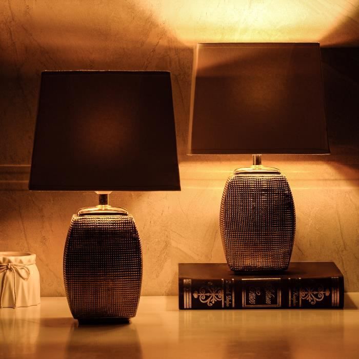 BRUBAKER - Lampe de table/de chevet - Lot de 2 - Design élégant - Hauteur 38 cm - Pied en Céramique/Doré - Abat-jour en Coton/Blanc