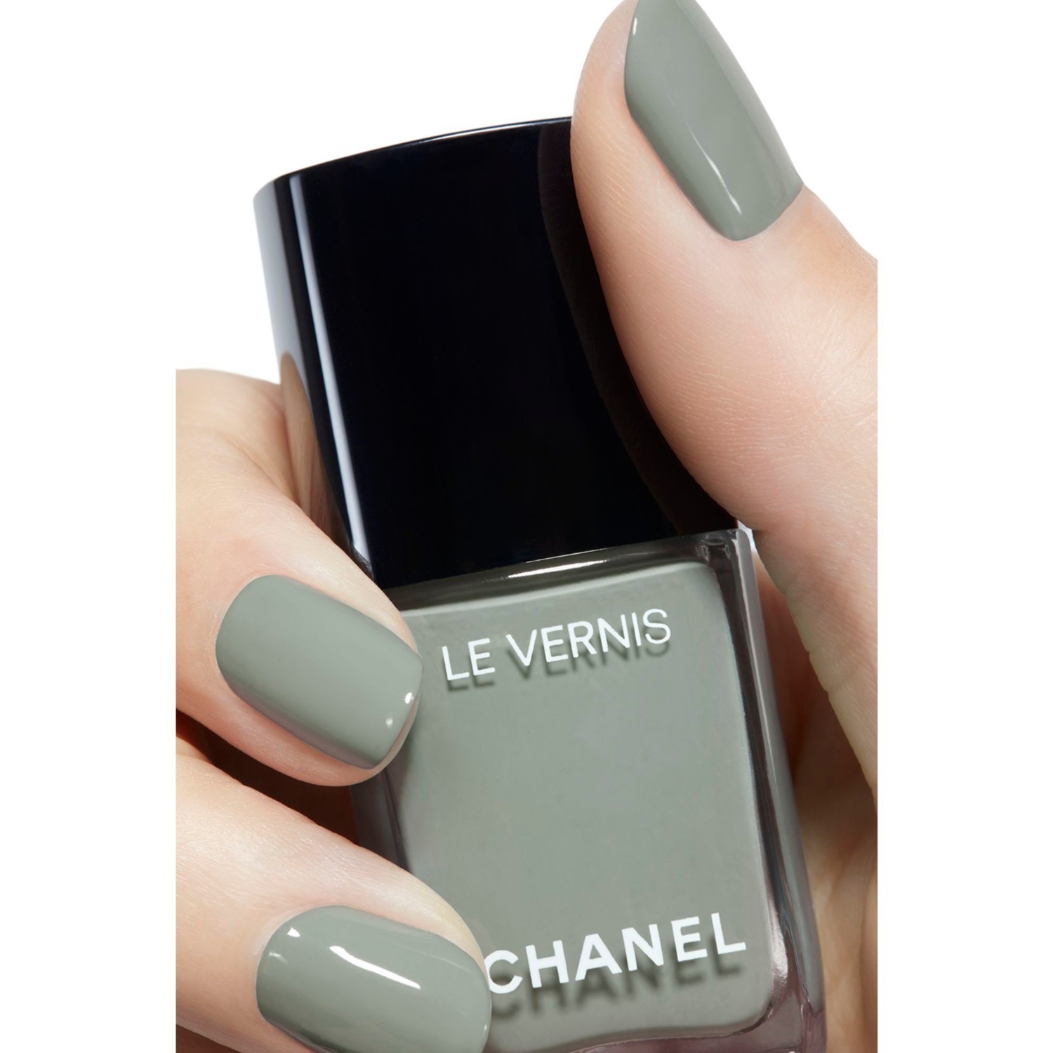 CHANEL lak za nokte LE VERNIS DUGOTRAJNA BOJA I SJAJ - 13 ml
