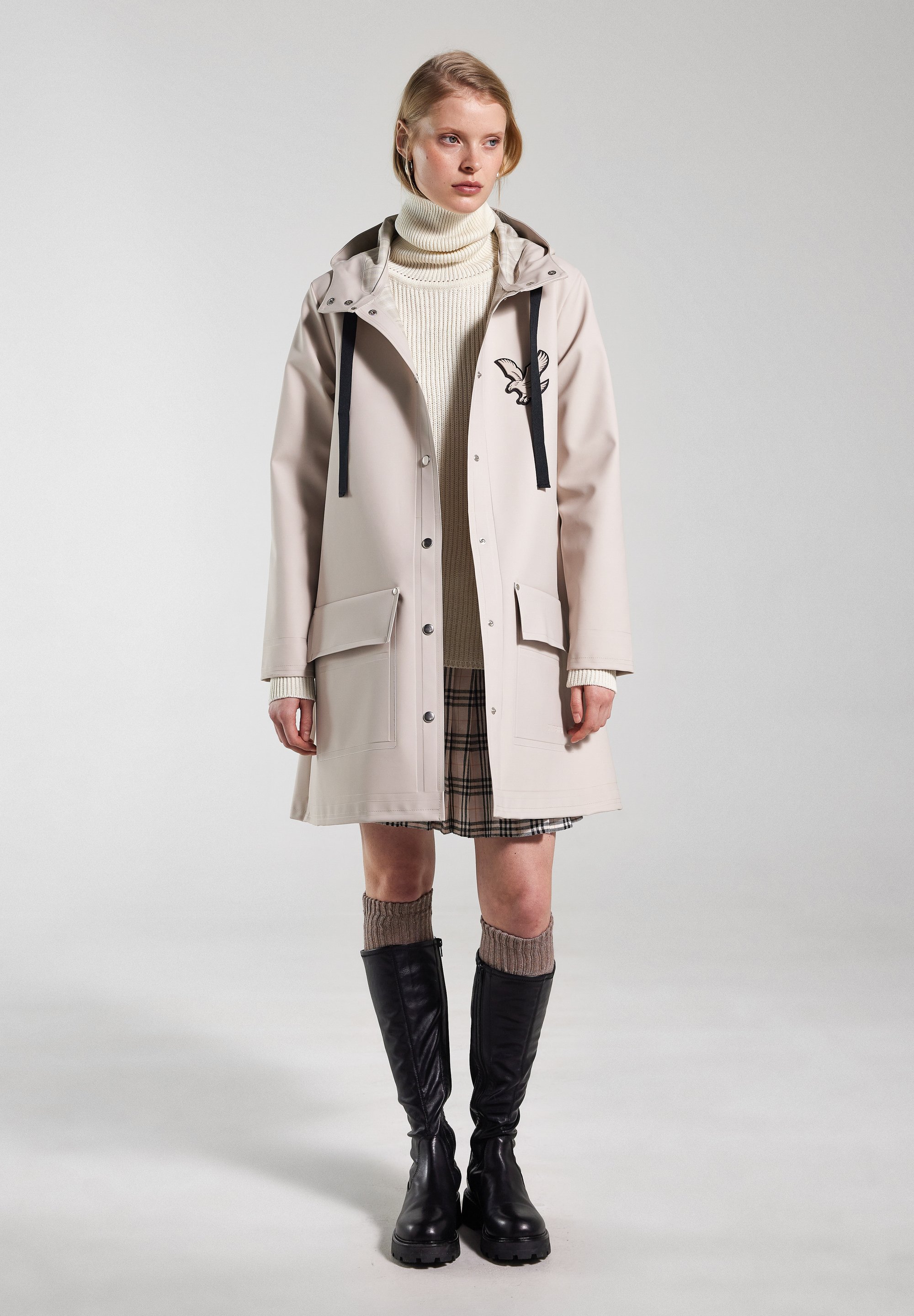 Stutterheim STUTTERHEIM X LYLE & SCOTT JACKET - Ulkoilutakki - light sand