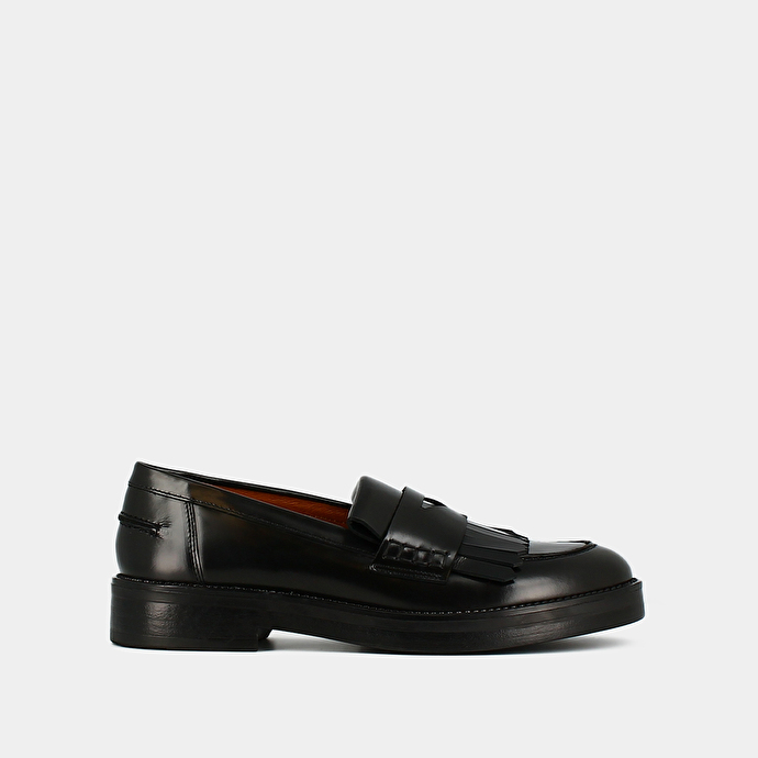 Mocassins à bouts ronds  en cuir glacé noir