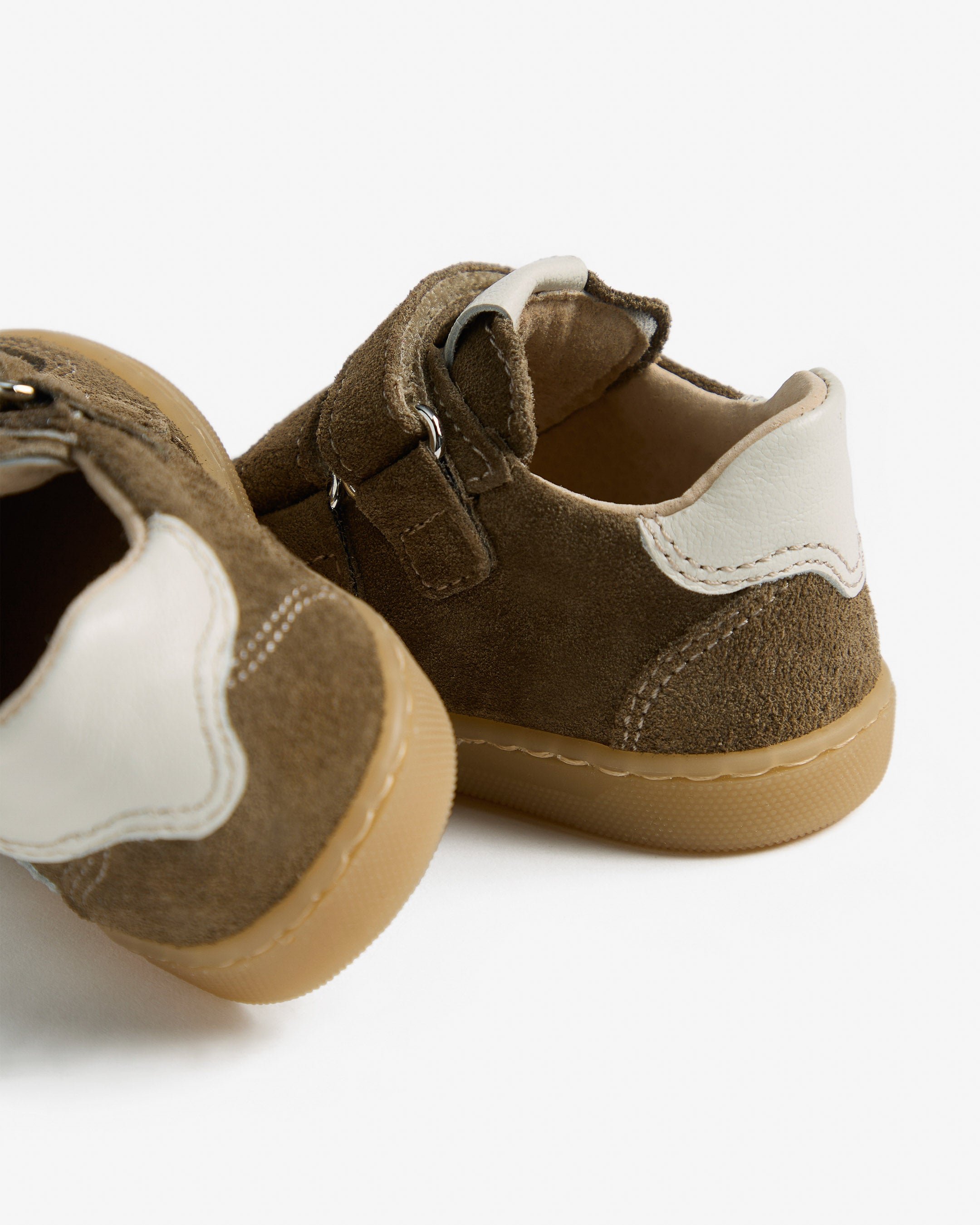  Junior-Sneaker aus Wildleder und Leder für Kinder