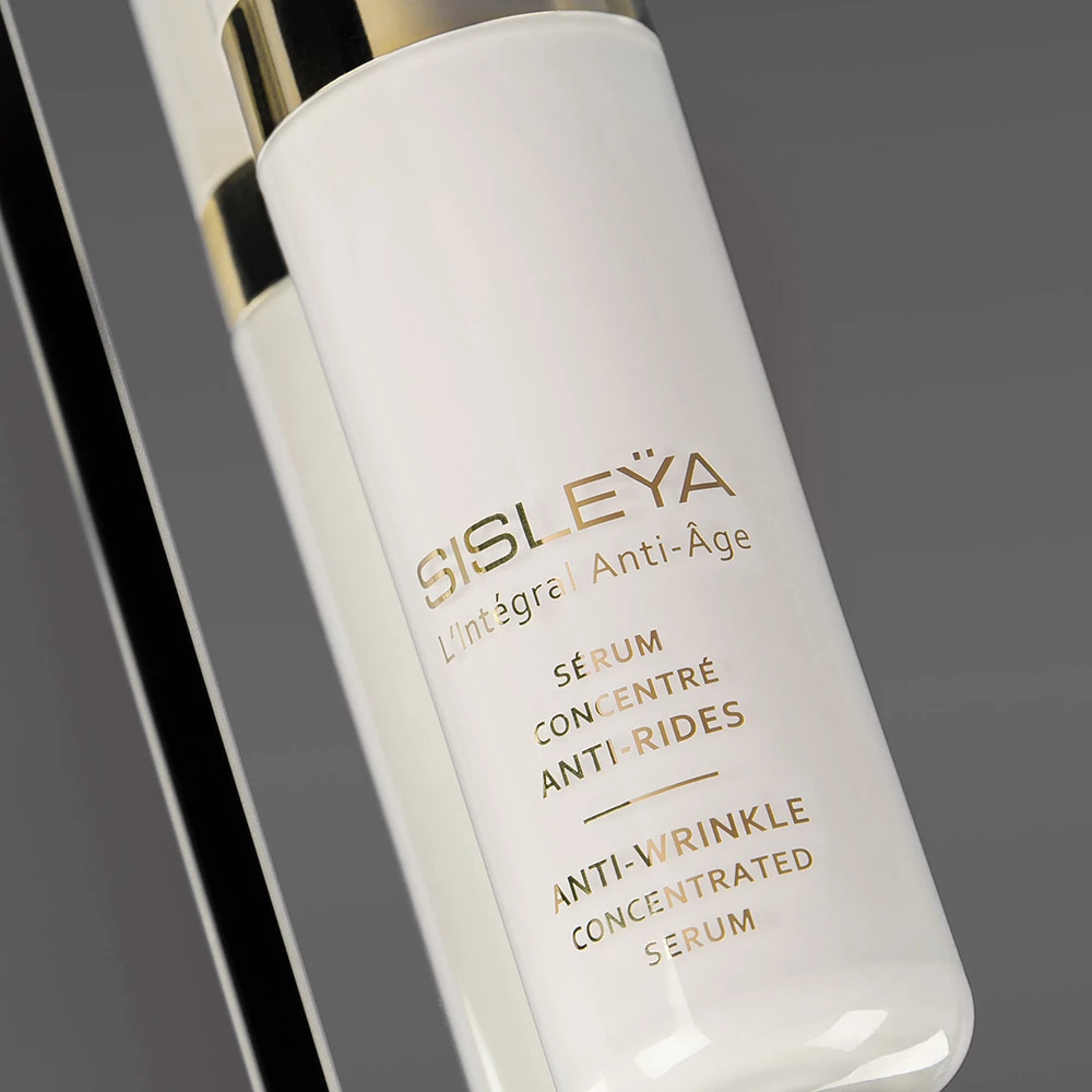 Sisleÿa L'Intégral ránctalanító koncentrált szérum 30 ml - Sisley