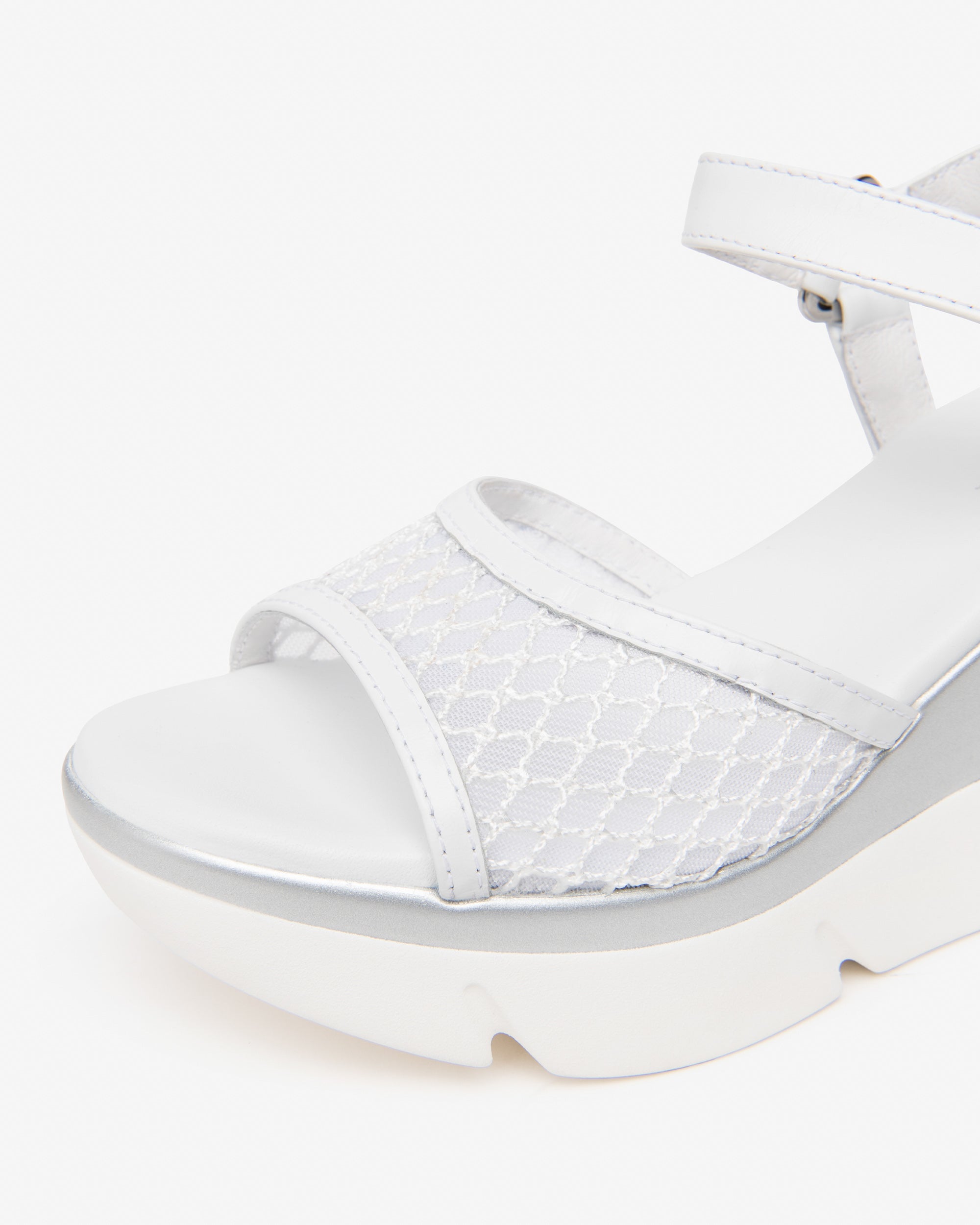  Damen-Sandalen aus Leder und Canvas