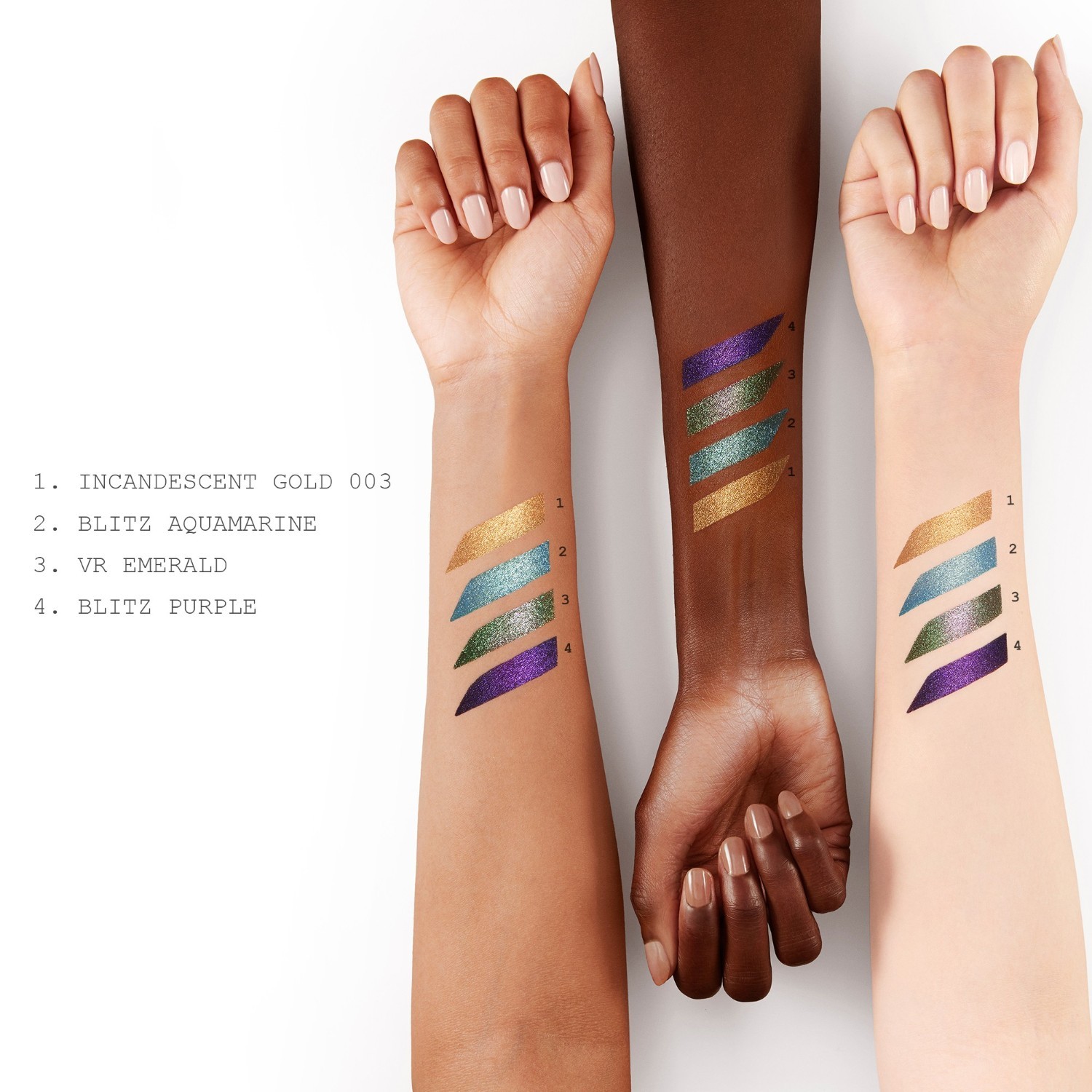 „Pat McGrath Labs“ akių šešėliai „Blitz Astral Quad“: „Nocturnal Nirvana“ - 5,6 g