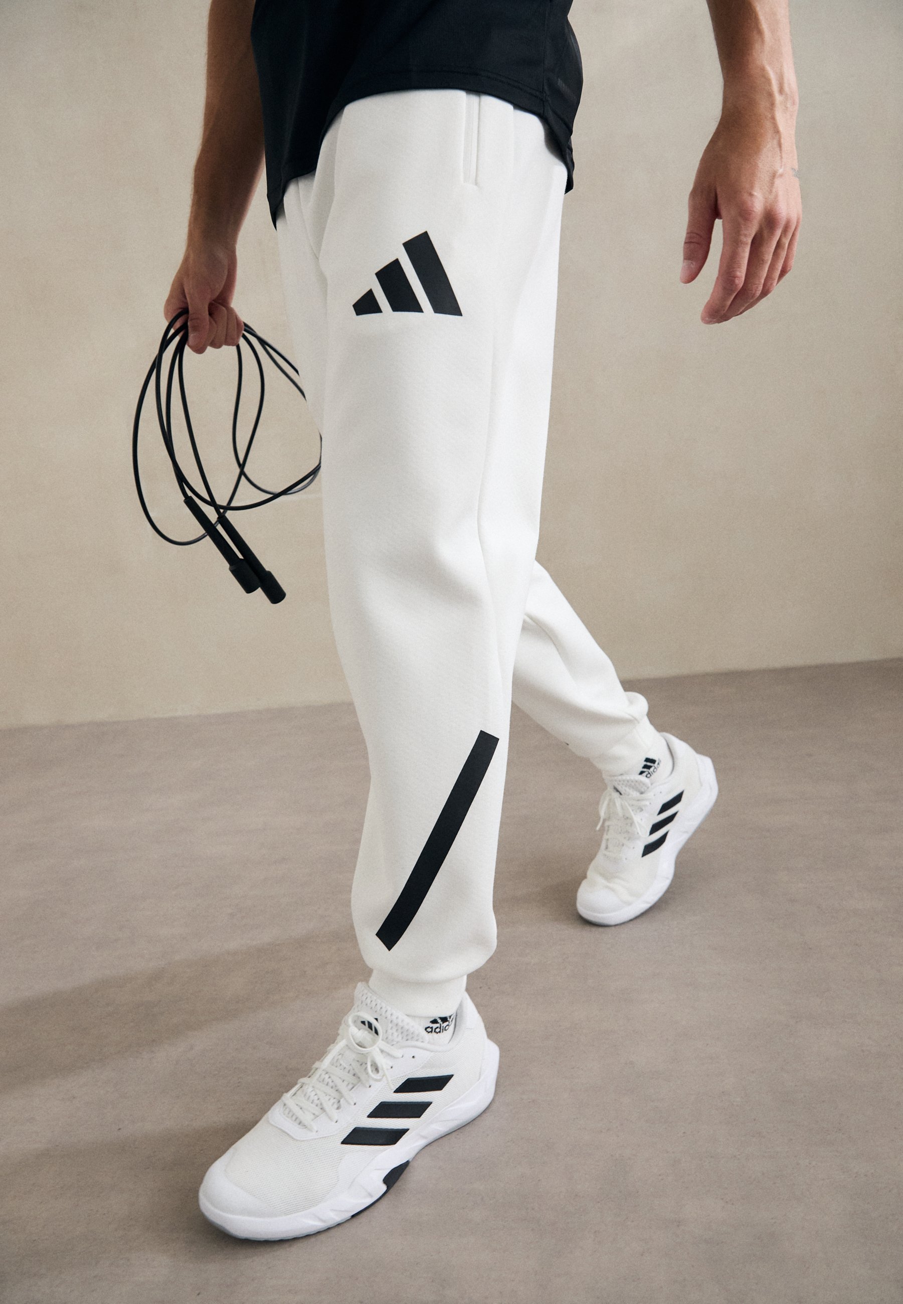 Adidas Sportswear ZNE - Pantaloni della tuta - bianchi