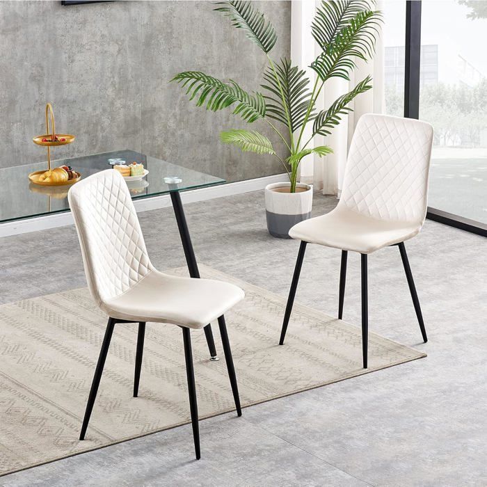 mcc direct Lexi Lot de 4 chaises de salle à manger design en velours avec pieds en métal Beige