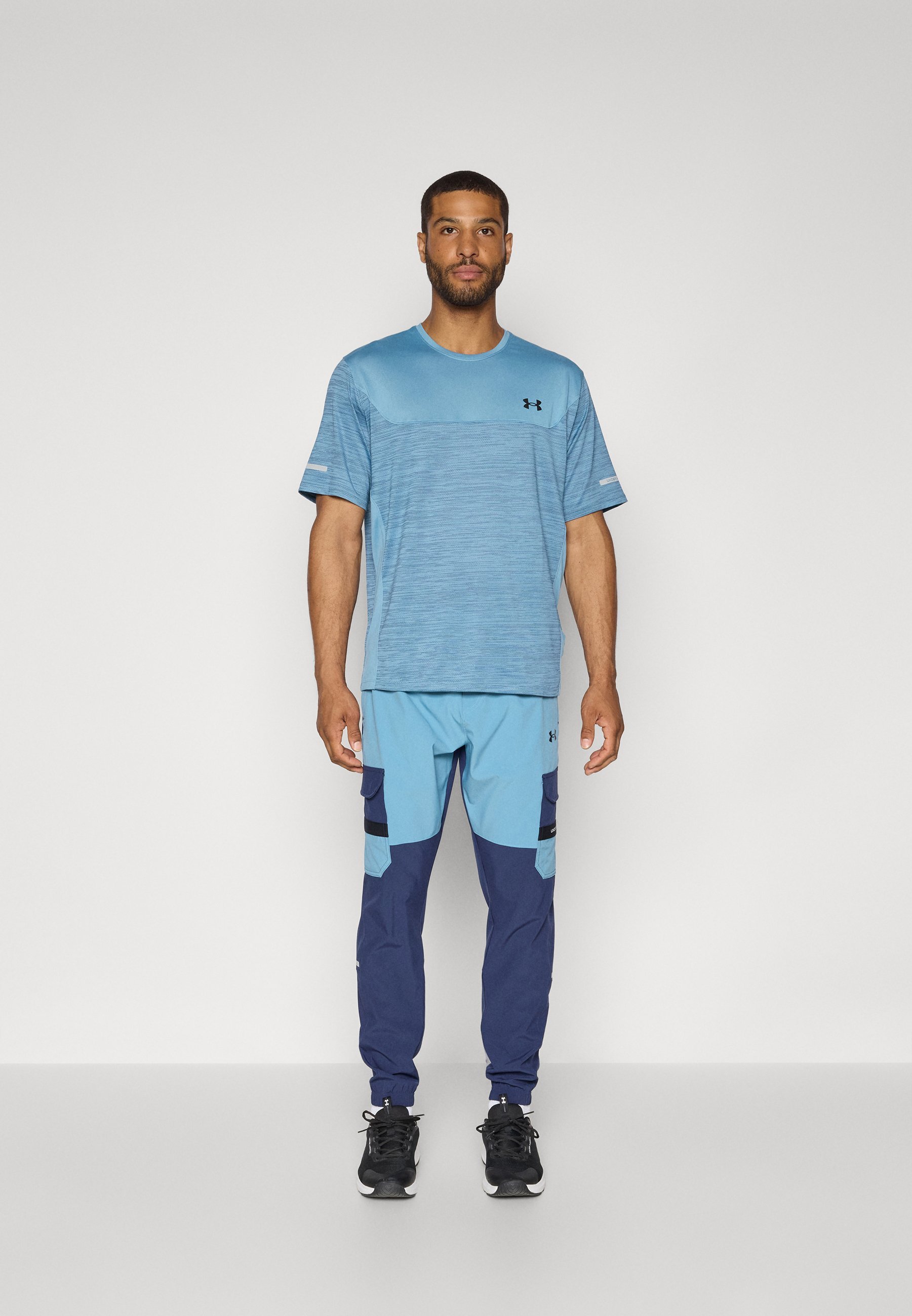 Under Armour UTILITY - T-shirt sportiva - blu navy lavato/blu fumo/nero