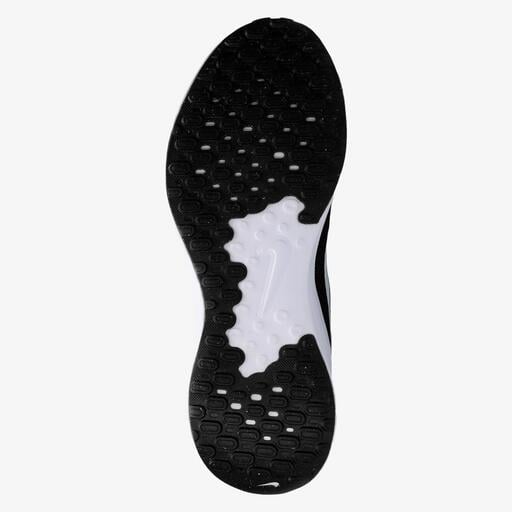  Nike Revolution 7