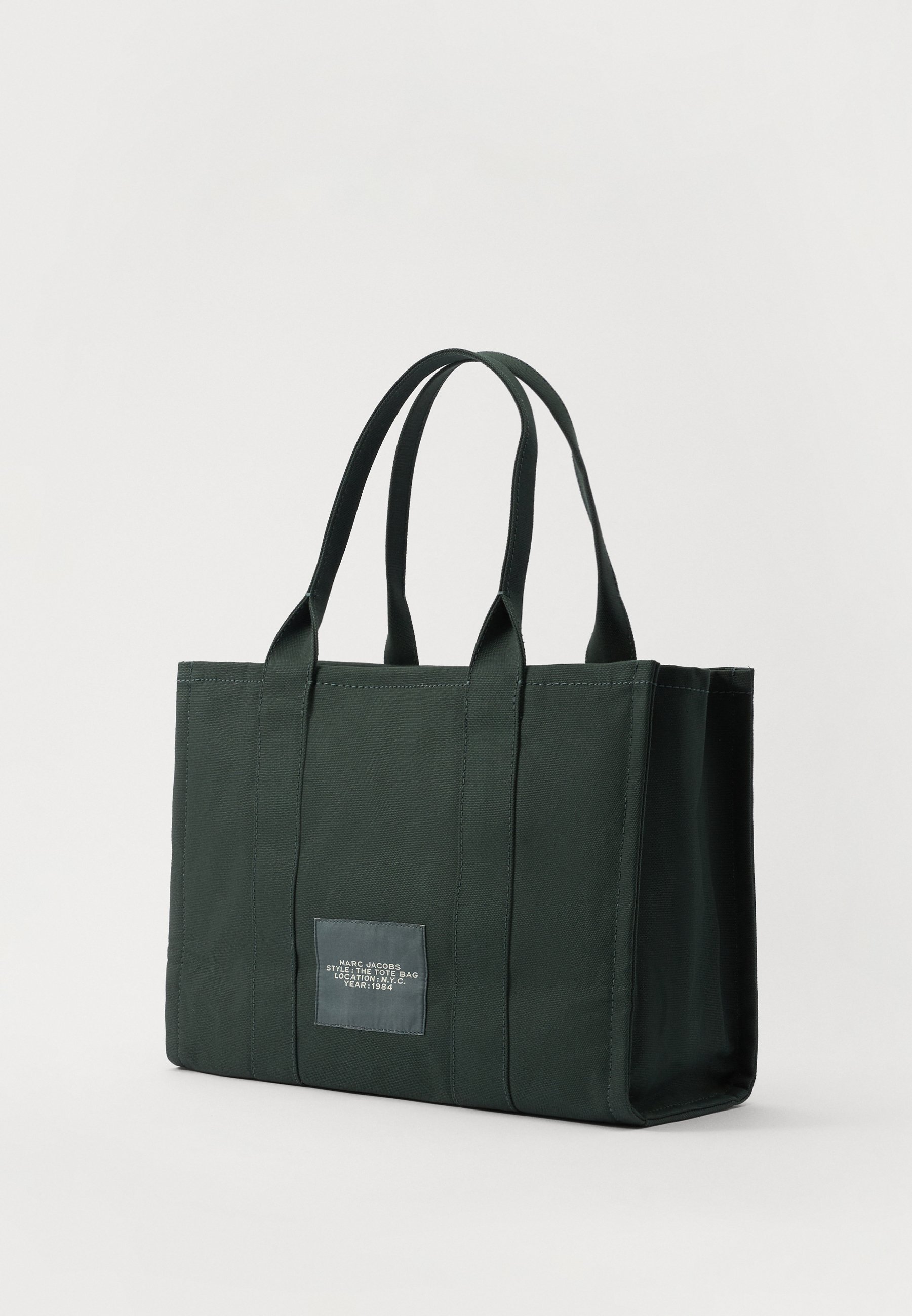 MARC JACOBS THE LARGE TOTE - Kabelka - brečtanová