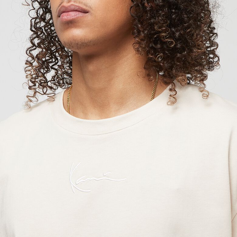 Small Signature Essential T-shirt