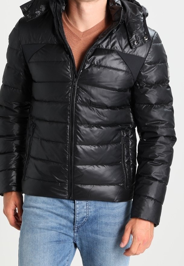 Jaqueta de plumas Calvin Klein Jeans - preta