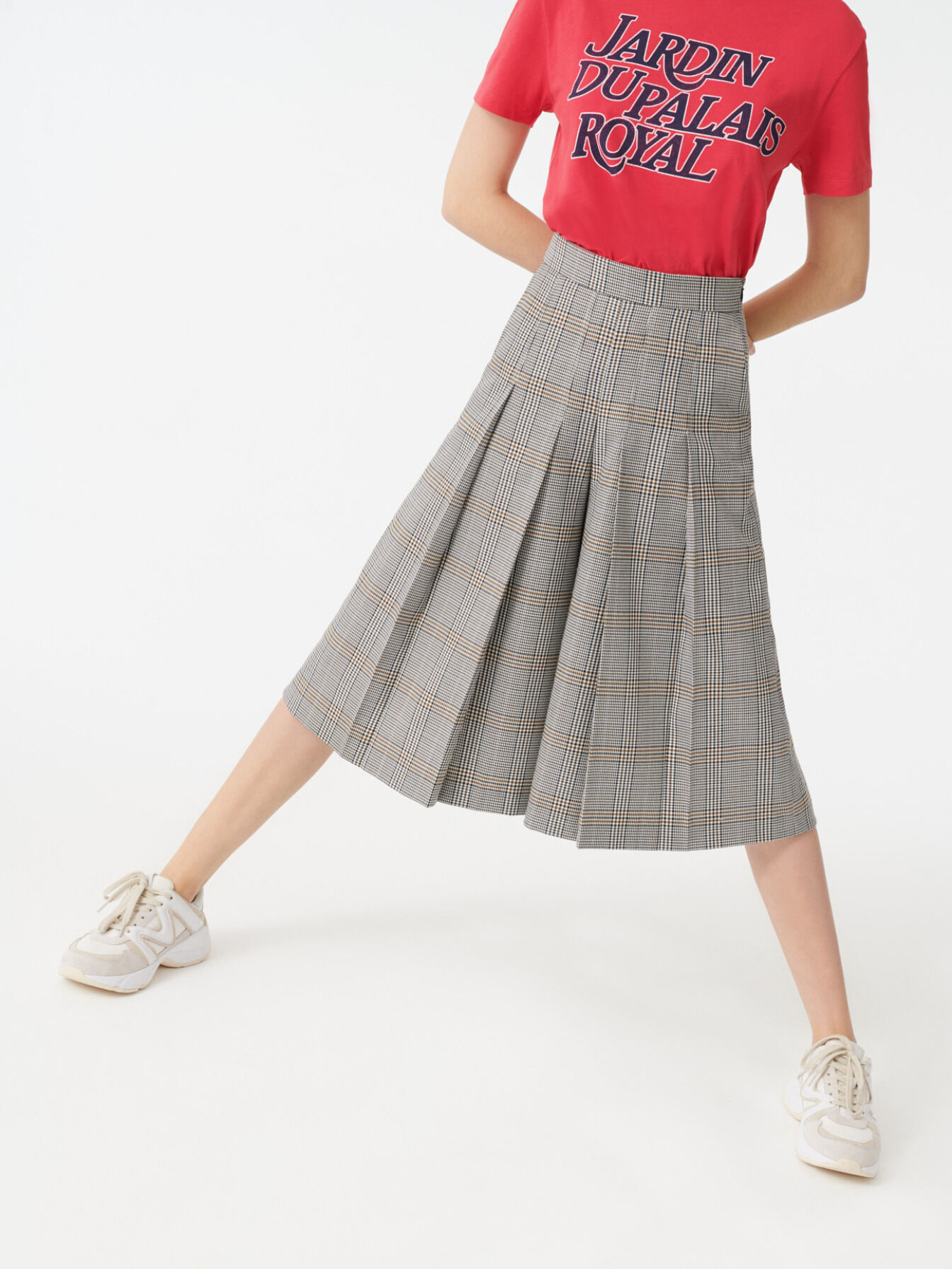 Pantaloni în carouri stil Bermuda - Gri