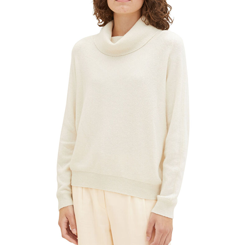 Naisten beige neulepusero