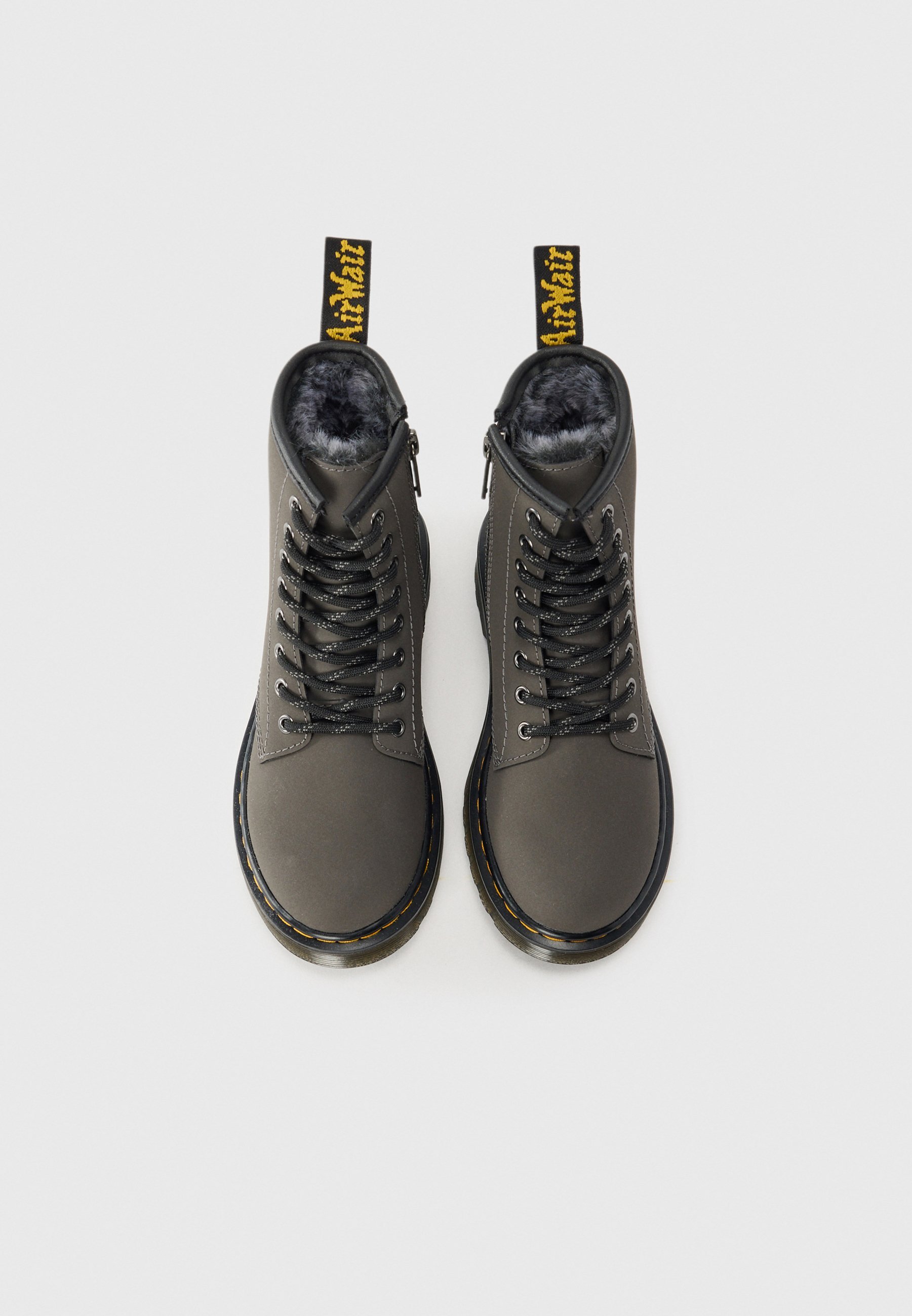 Dr. Martens SERENA 8 EYE UNISEX - Buty zimowe - gunmetal soho buck