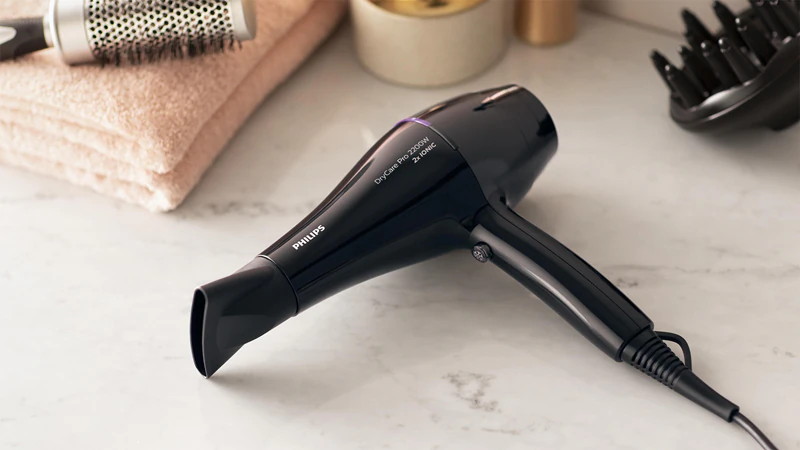 Secador de cabelo Philips DryCare Pro BHD274/00