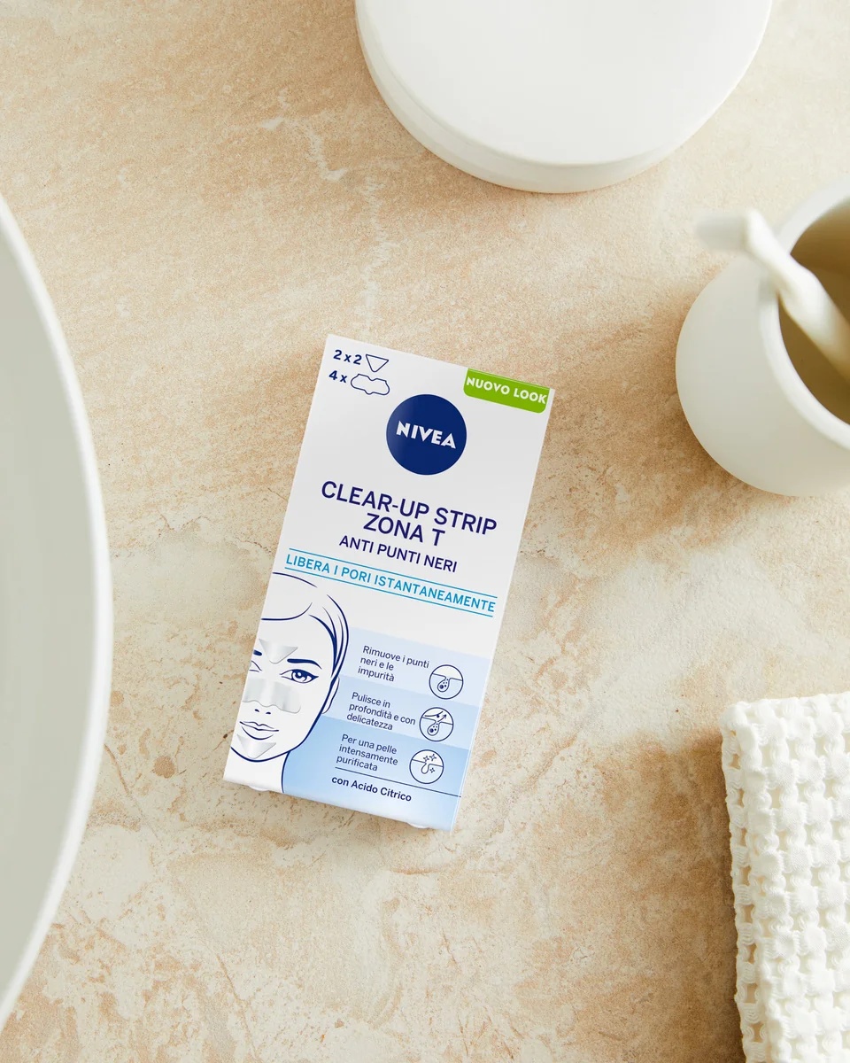 NIVEA Clear-Up Strip T-zone patches, 6 stuks, voor het verwijderen van mee-eters.