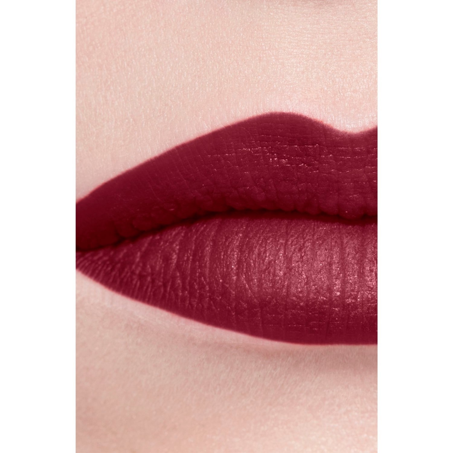 CHANEL RÚG ALLURE VELVET ajakrúzs - 3,5 g