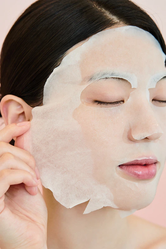 SKIN1004 Madagaskar Centella Porenverfeinernde und klärende Tuchmaske zur Glättung der Haut und Verkleinerung der Poren