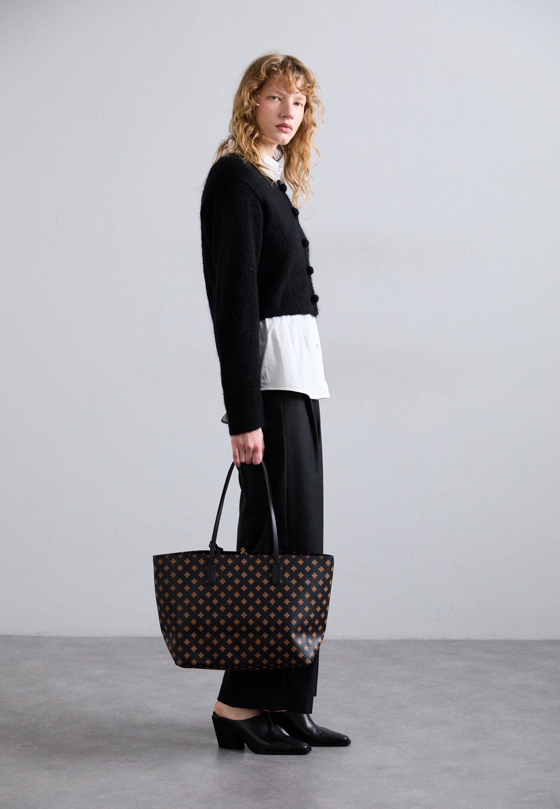 By Malene Birger ABIGAIL - Handtas - walnoot