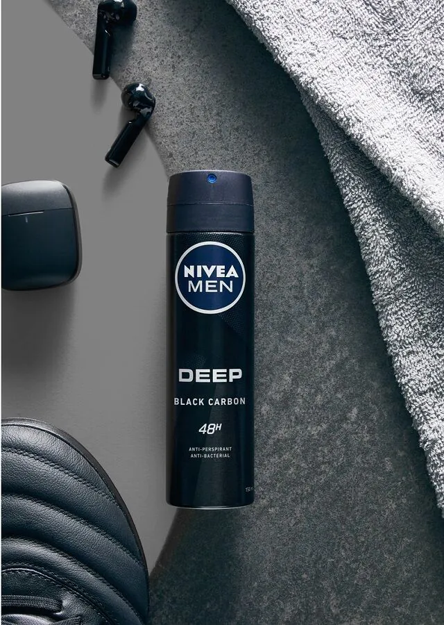 Nivea Men Deep Antyperspirant dla mężczyzn w sprayu