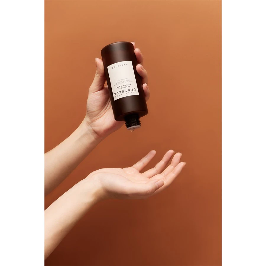SKIN1004 Madagascar Centella Probio-Cica Essense Toner