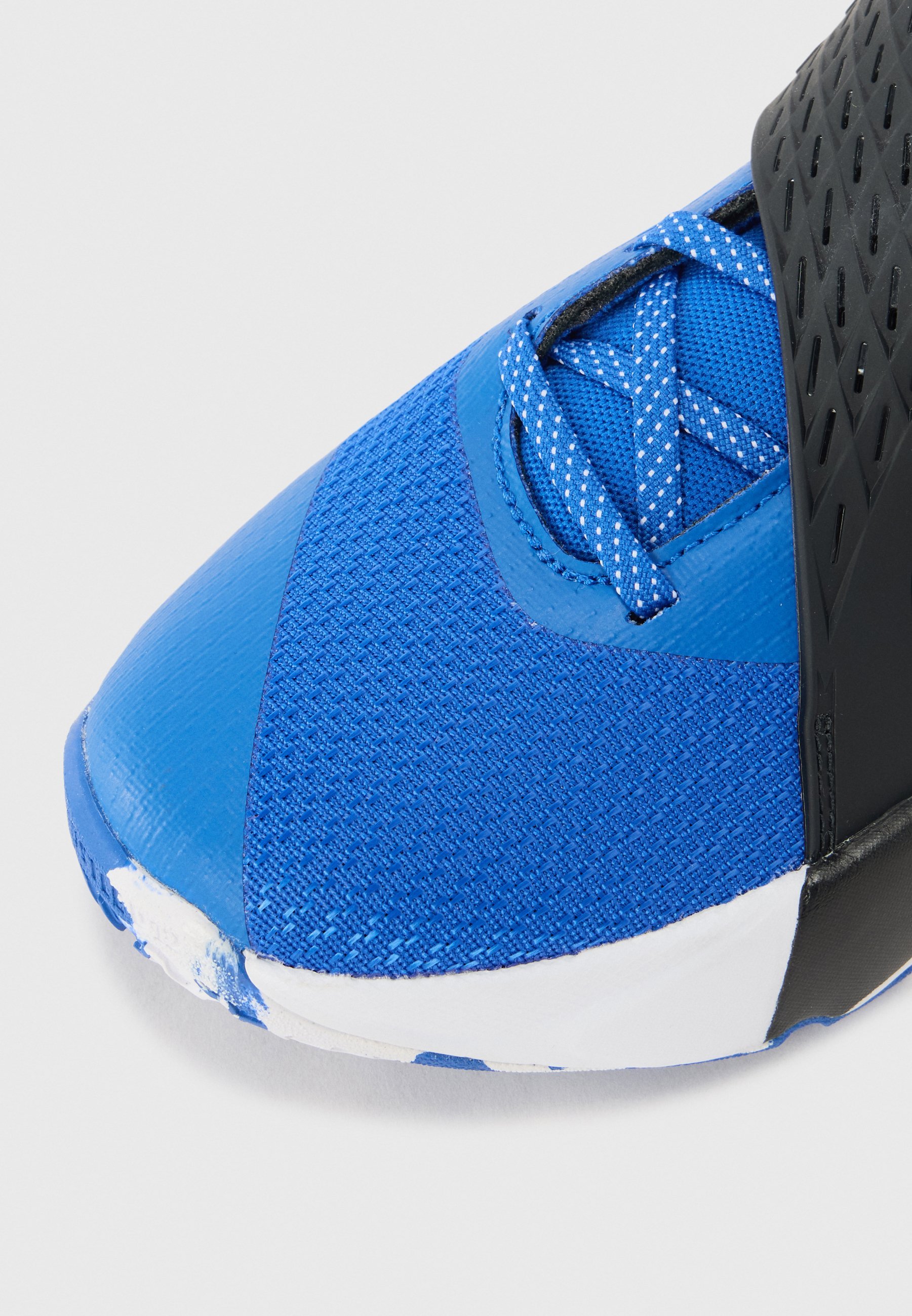 Nike Performance TEAM HUSTLE UNISEX - Basketbalschoenen - game royal/white/black