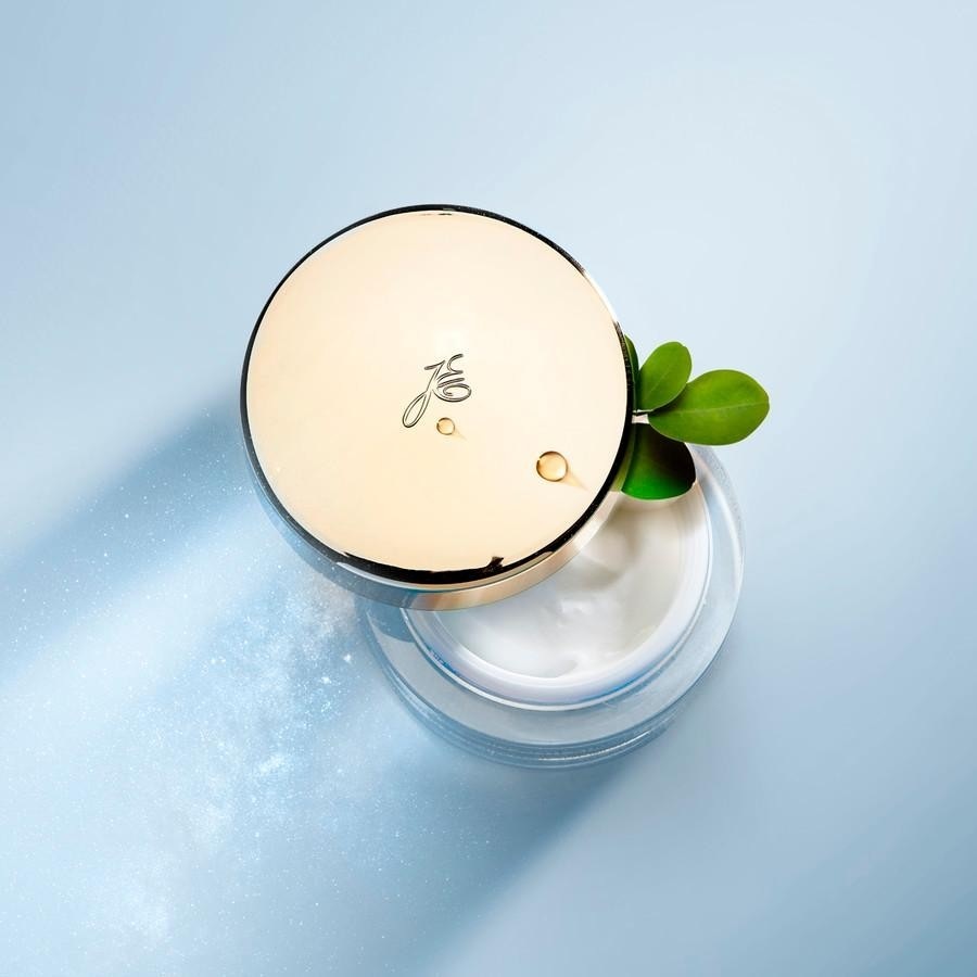Eisenberg nočna krema za ženske klasična nega kože gladilni in učvrstitveni losjon za telo - 50 ml