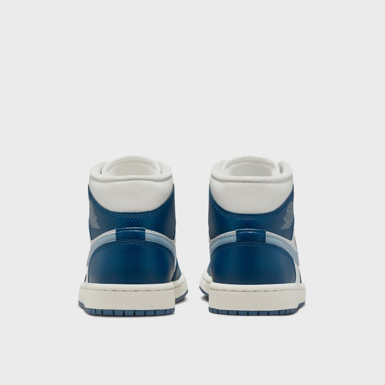 WMNS Air Jordan 1 Mid