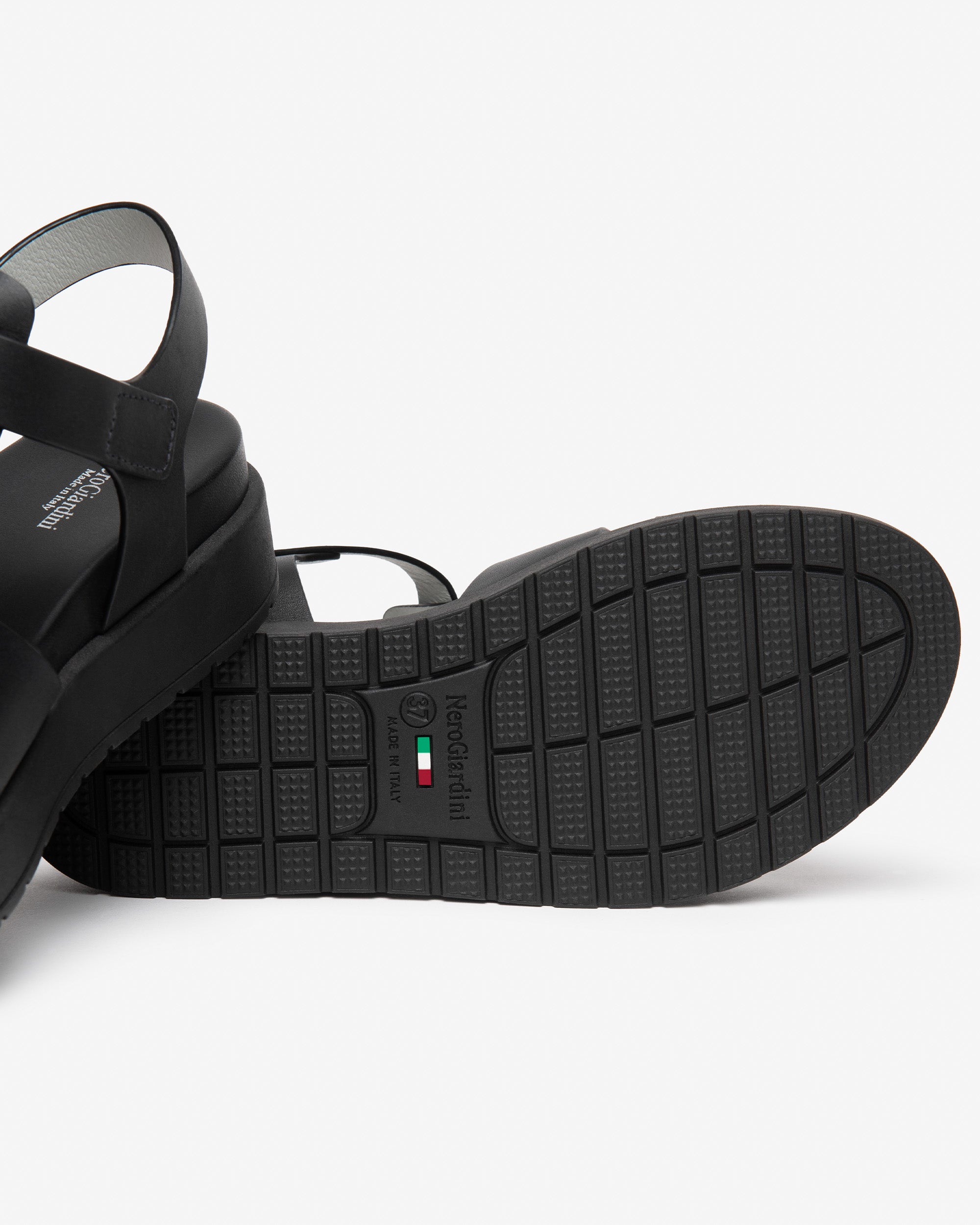  Damen-Ledersandalen
