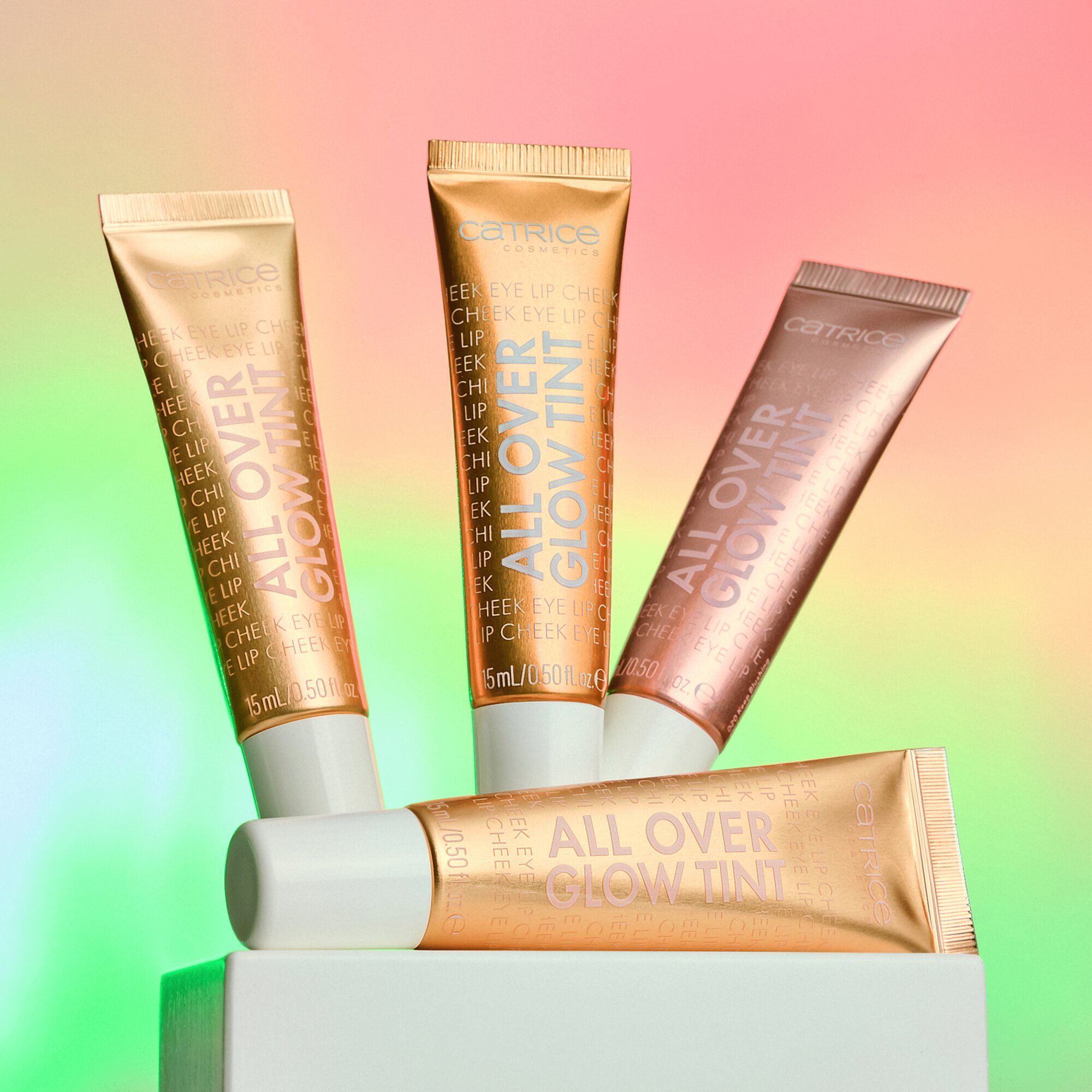 Rozjasňovač All Over Glow Tint Rozjasňovače