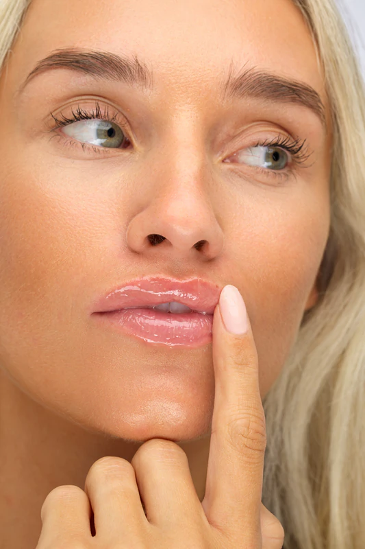 Killer Lips Silk Kiss -huulinaamio Vaniljainen kosteuttava huulinaamio