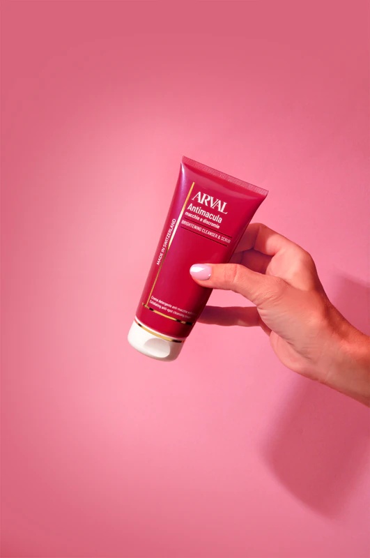 Arval Antimacula Brightening Cleanser & Scrub čistilna in piling krema z posvetlitvenim učinkom