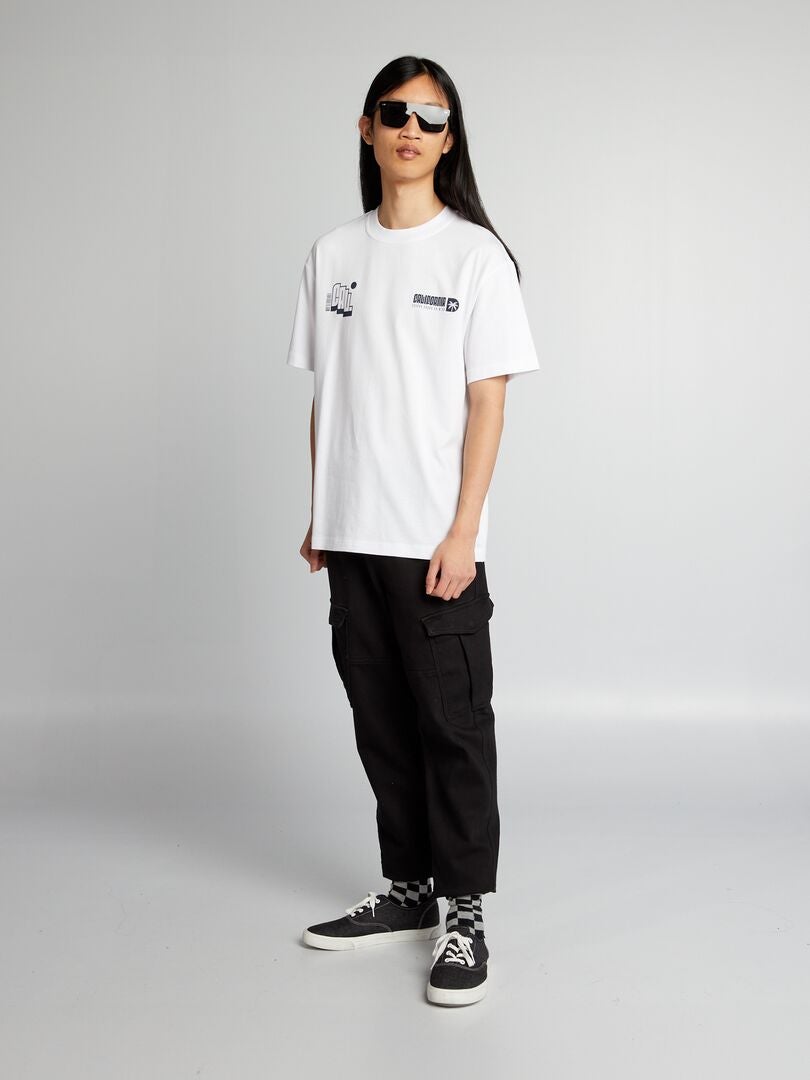 Calça jogger com efeito jeans - PRETA