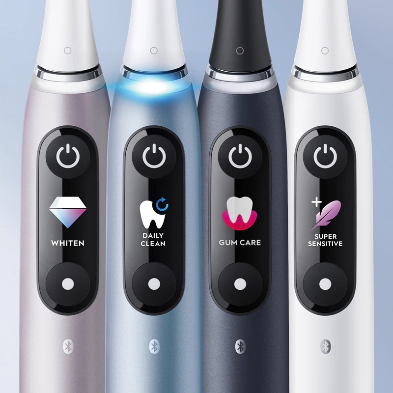 Električna zobna ščetka Oral-B iO 9 s polnilnim etuijem
