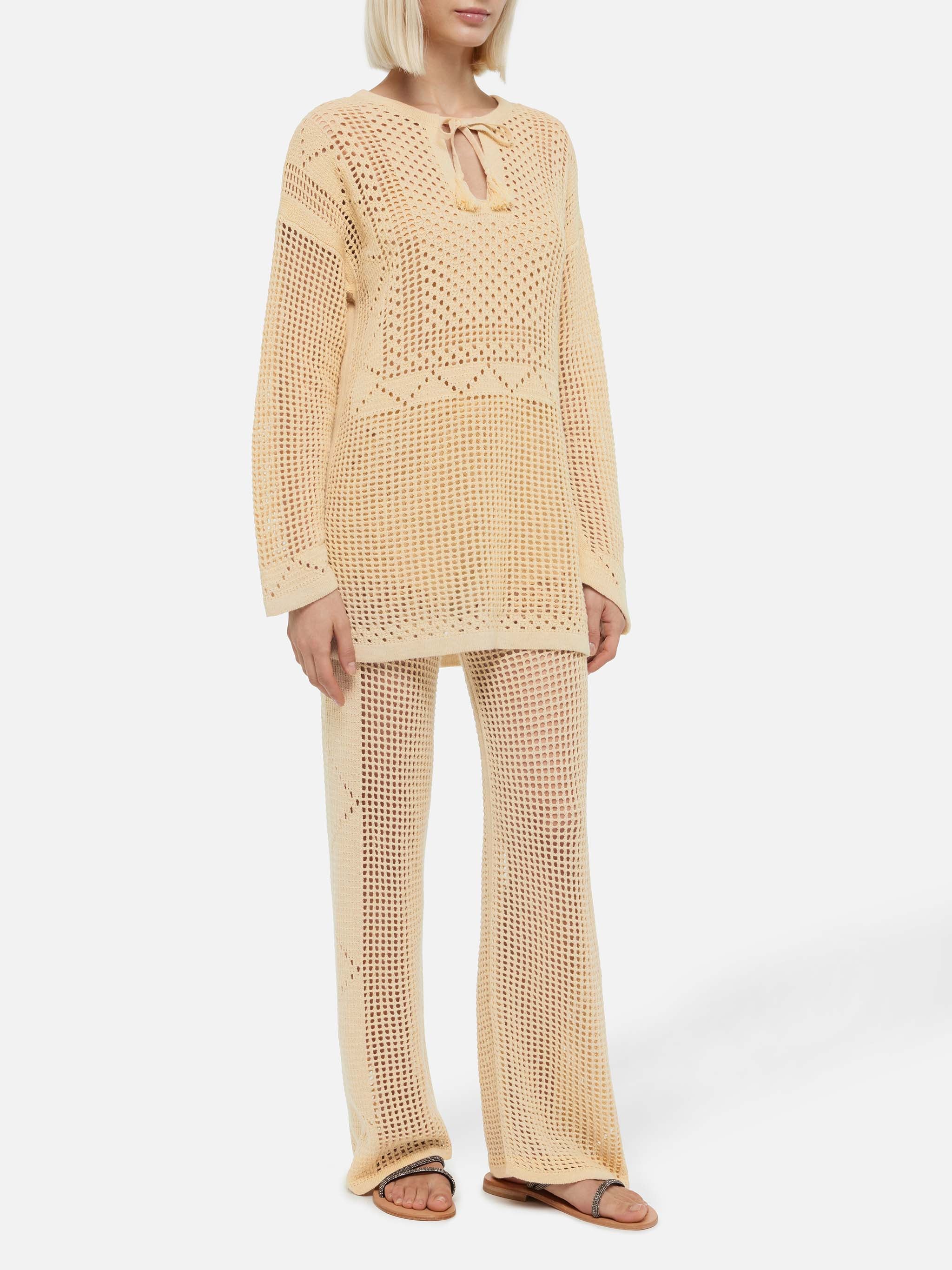 Alva beige gehaakte flared broek