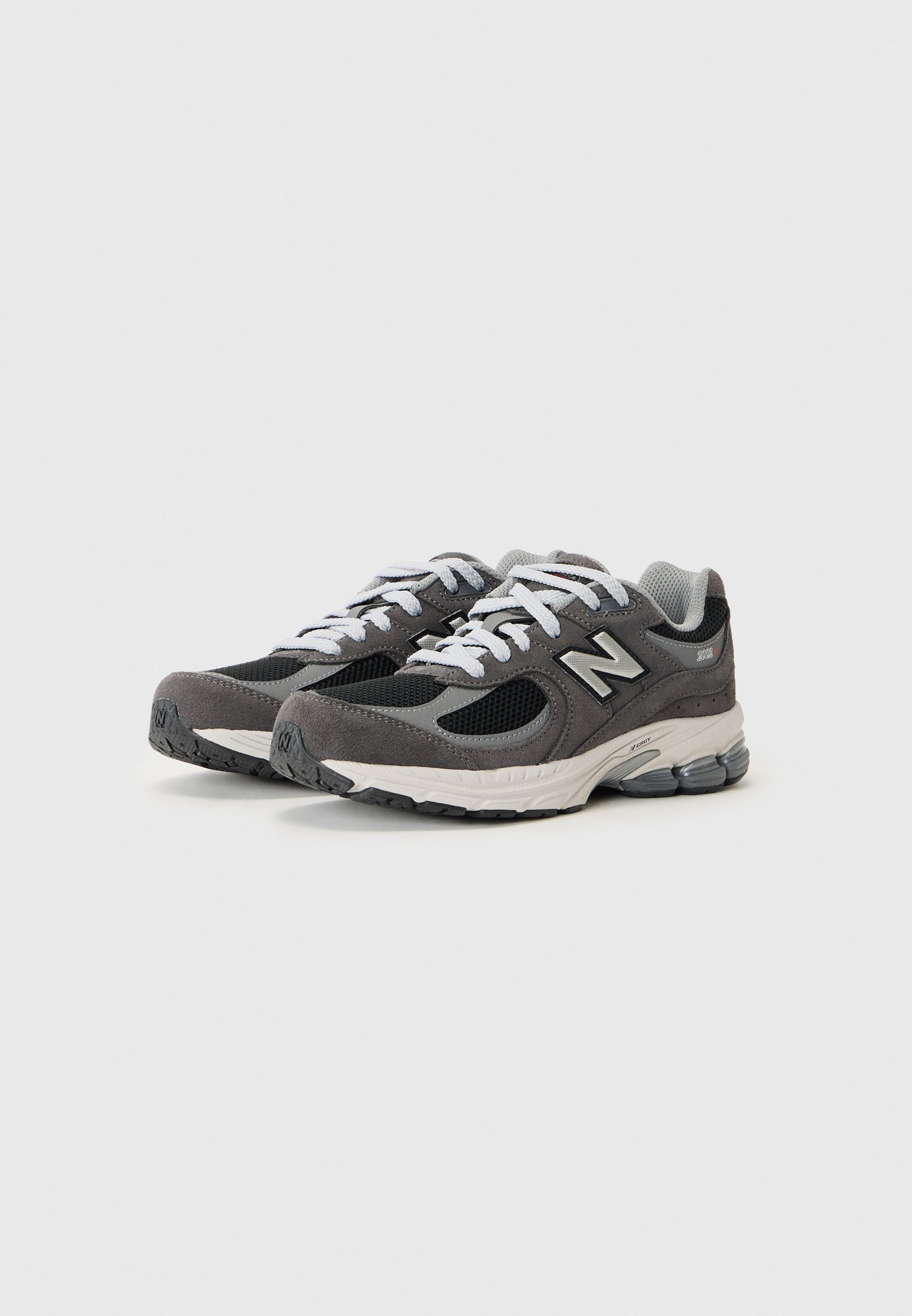 New Balance 2002 - Scarpe da ginnastica - nero/cemento/castello